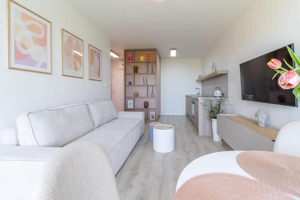 Cozy Apartment Near City Centrum And Bratislava Airport Exteriér fotografie