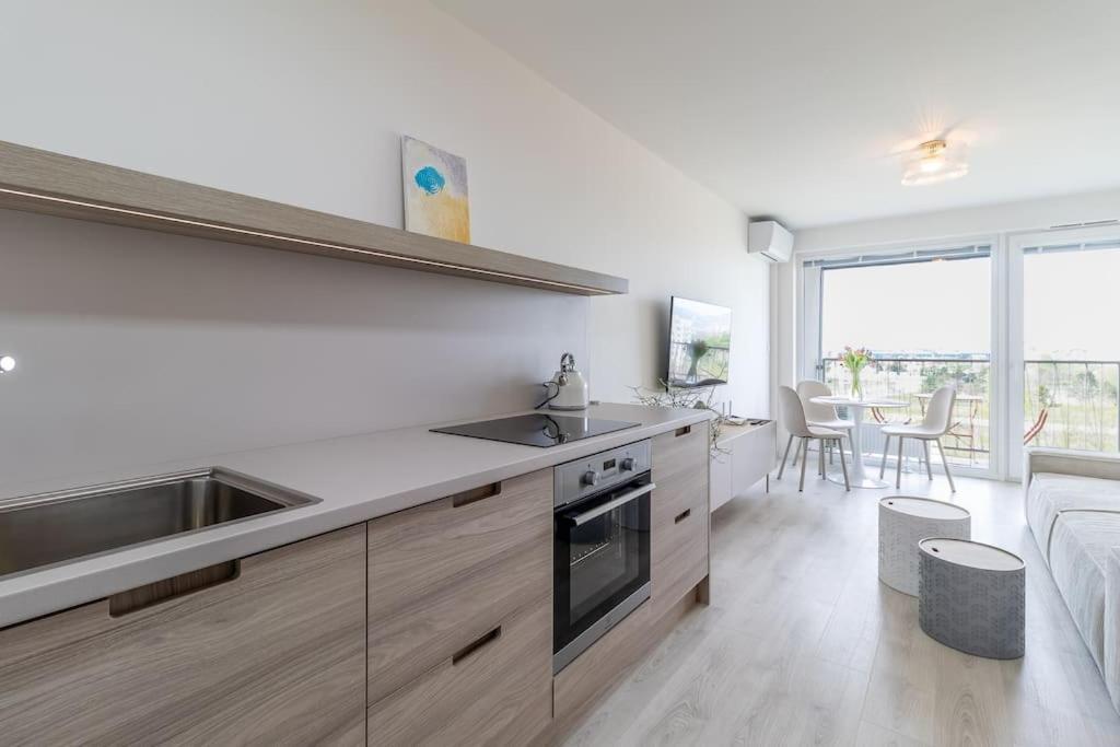 Cozy Apartment Near City Centrum And Bratislava Airport Exteriér fotografie