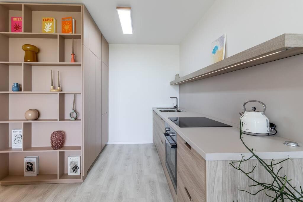 Cozy Apartment Near City Centrum And Bratislava Airport Exteriér fotografie