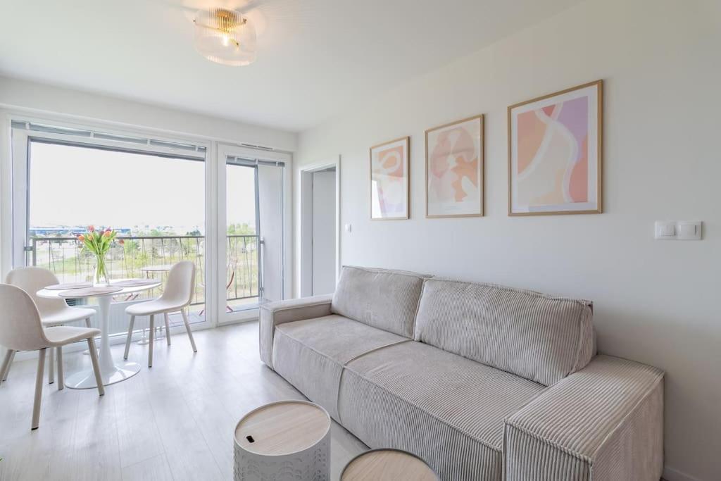 Cozy Apartment Near City Centrum And Bratislava Airport Exteriér fotografie